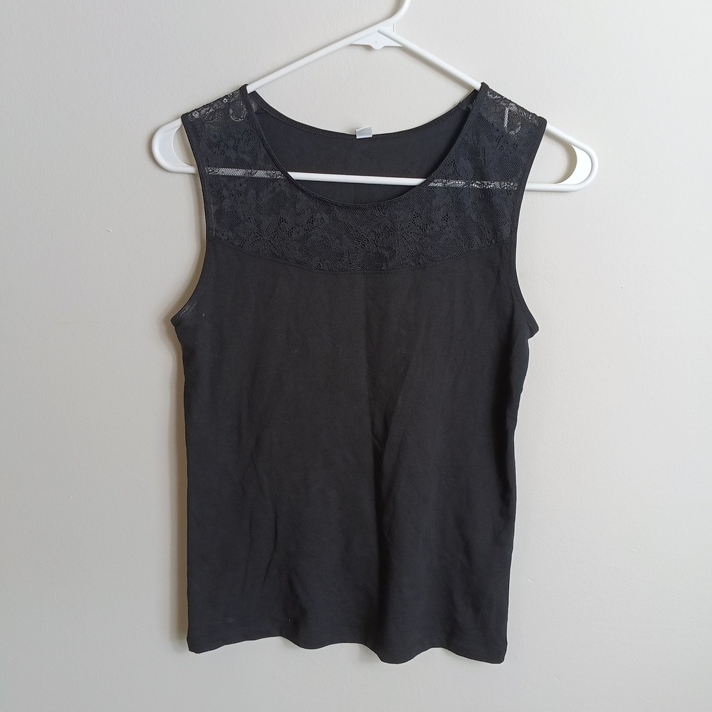 Uniqlo Lace Yoke Tank Top Womens M Black Excellent Sleeveless Scoop Neck Stretch